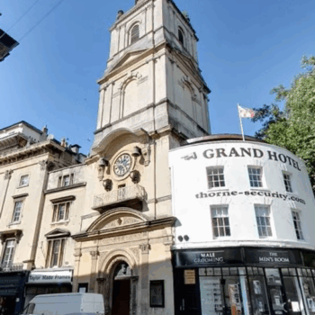 Christ Church City: RICHARD LEIGH-HARRIS