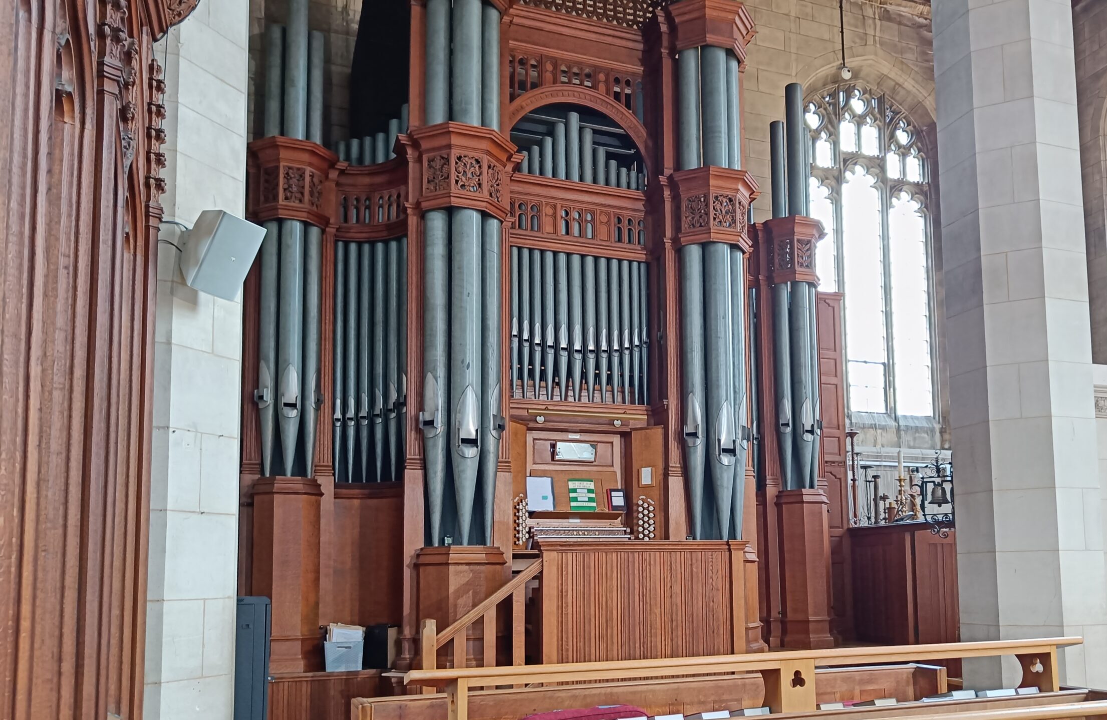 Illustrated talk by ANDREW MILLINGTON